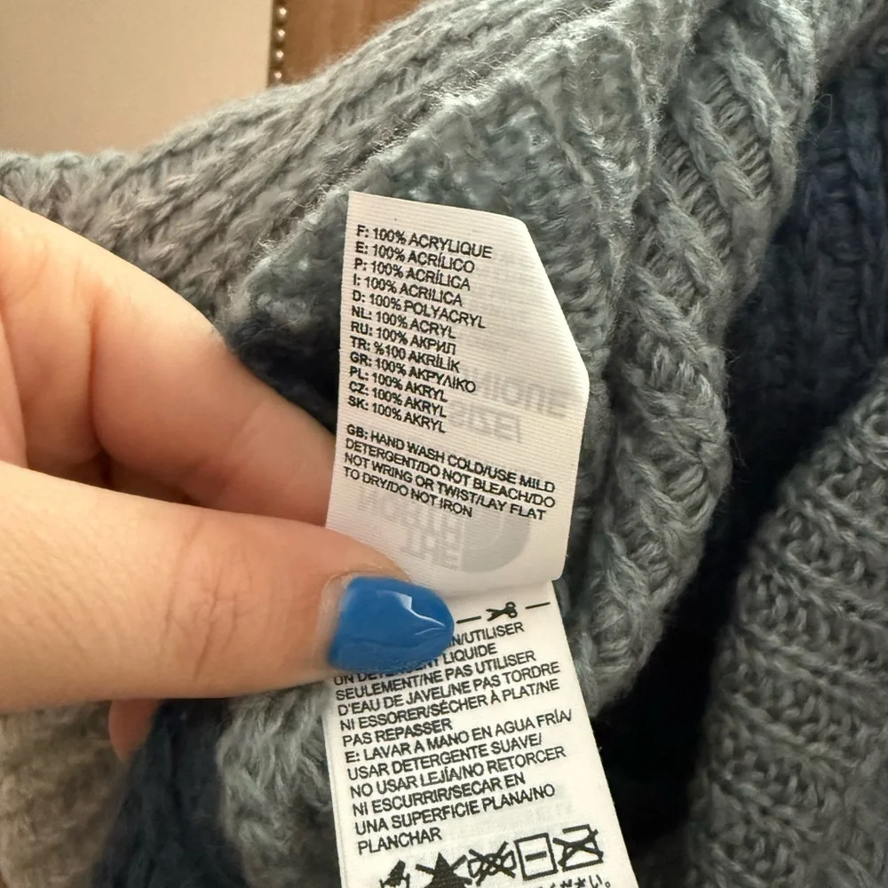 The North Face Blue Knit scarf